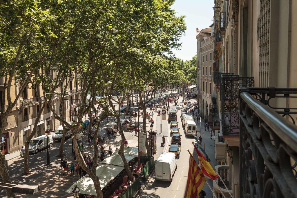 Hostal Benidorm Barcelona Exteriör bild
